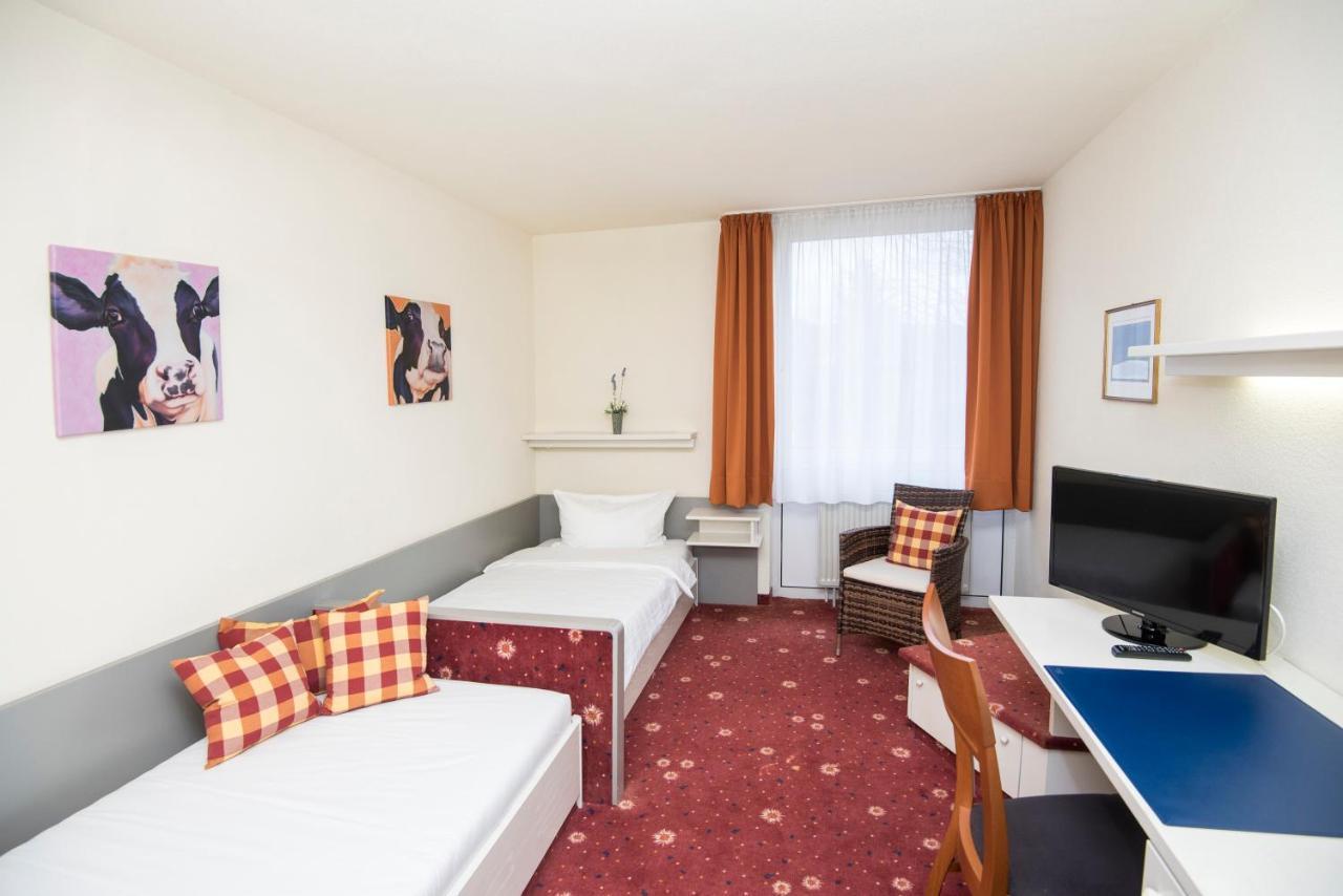 Akzent Hotel Hoehenblick Muehlhausen im Taele ภายนอก รูปภาพ