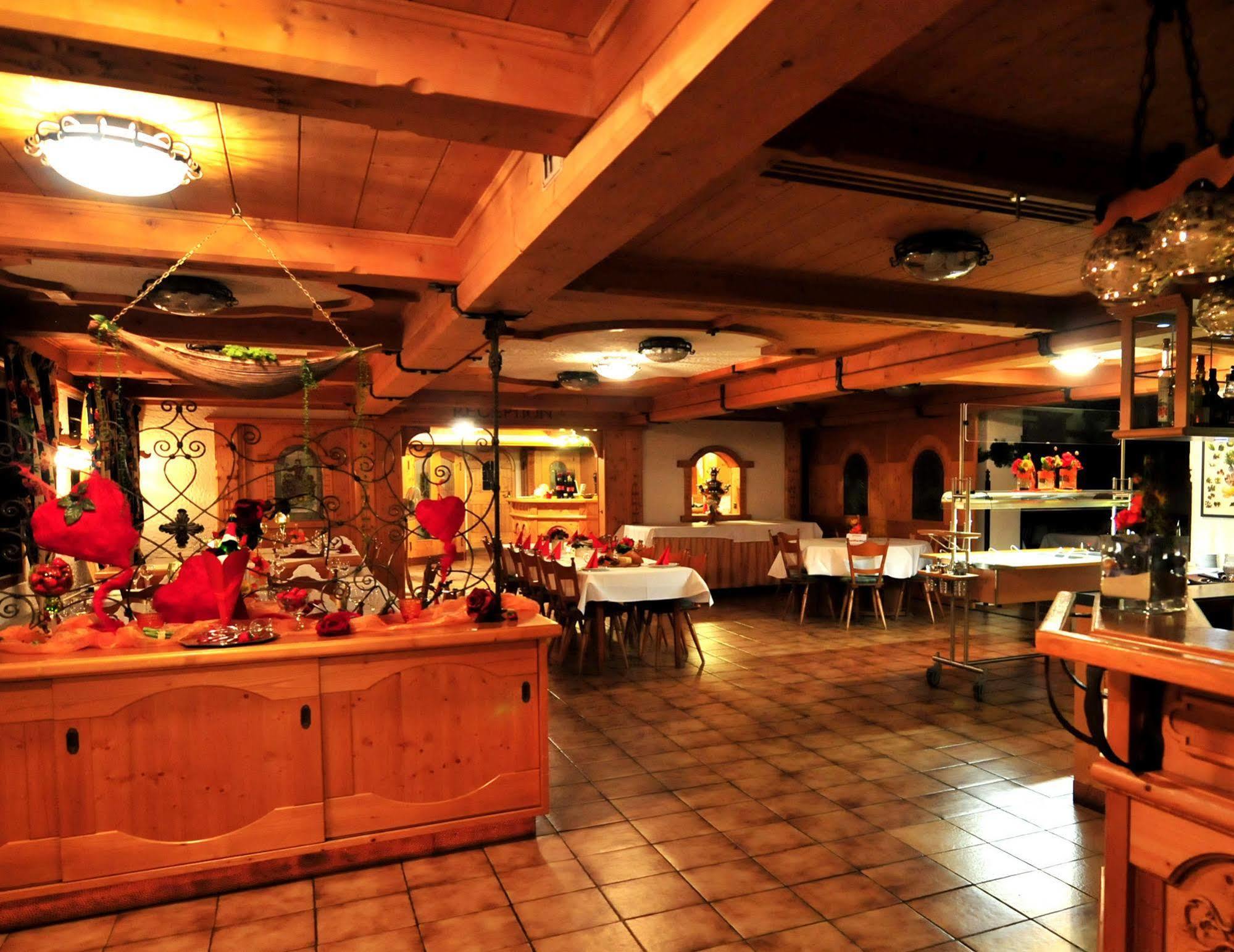 Akzent Hotel Hoehenblick Muehlhausen im Taele ภายนอก รูปภาพ