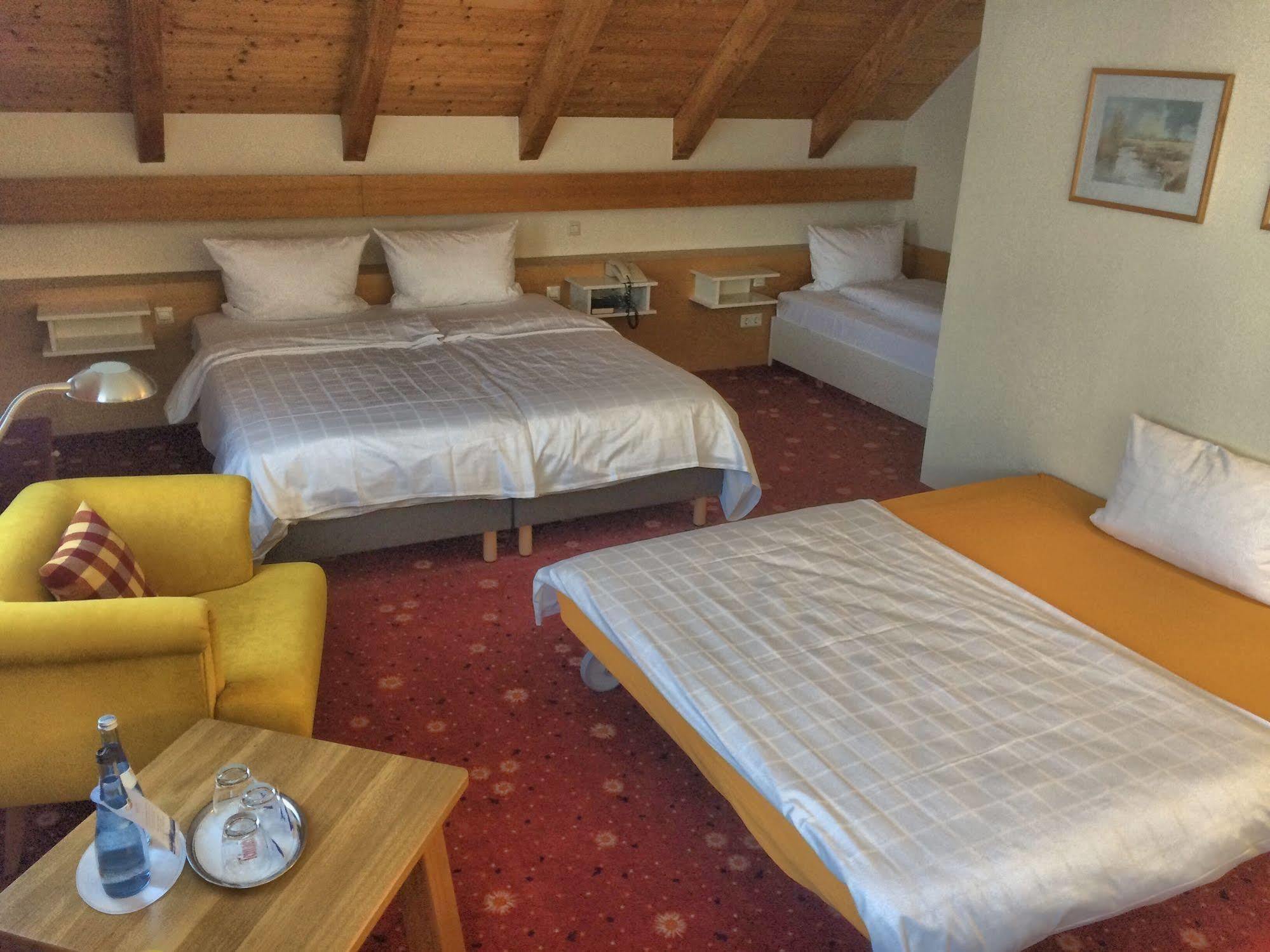 Akzent Hotel Hoehenblick Muehlhausen im Taele ภายนอก รูปภาพ